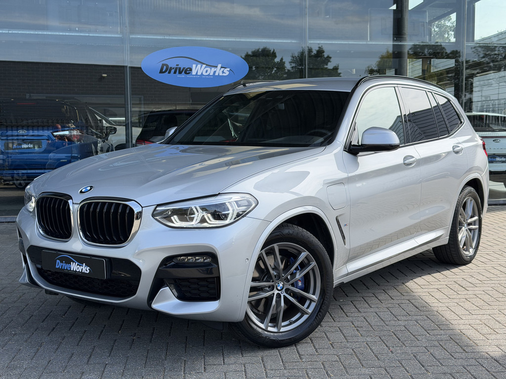 BMW X3 xDrive30e | M-sport | H&K | Live Cockpit | M -Aero | Wireless | LED | 55417205-0.jpg | Driveworks