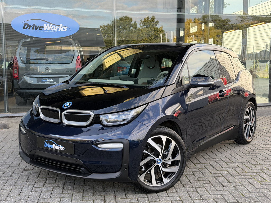 BMW i3 Executive Edition 120Ah 42 kWh | Camera | Groot Navi | Key-less | Interieurdesign 'Loft' 57472438-0.jpg | Driveworks