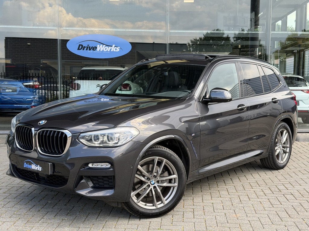 BMW X3 xDrive20i | M-pakket | PANO | Adaptive CC | 1. Eigenaar | 360 Camera | 54648447-0.jpg | Driveworks